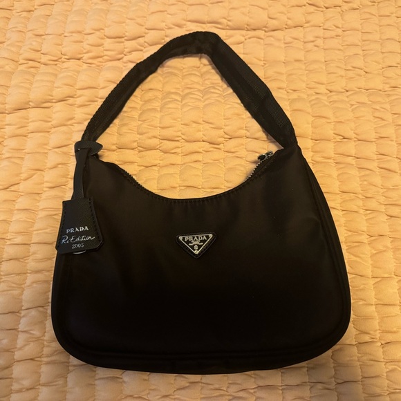 Source Unknown Handbags - Triangle Emblem Re Edition Mini Nylon Shoulder Bag Black